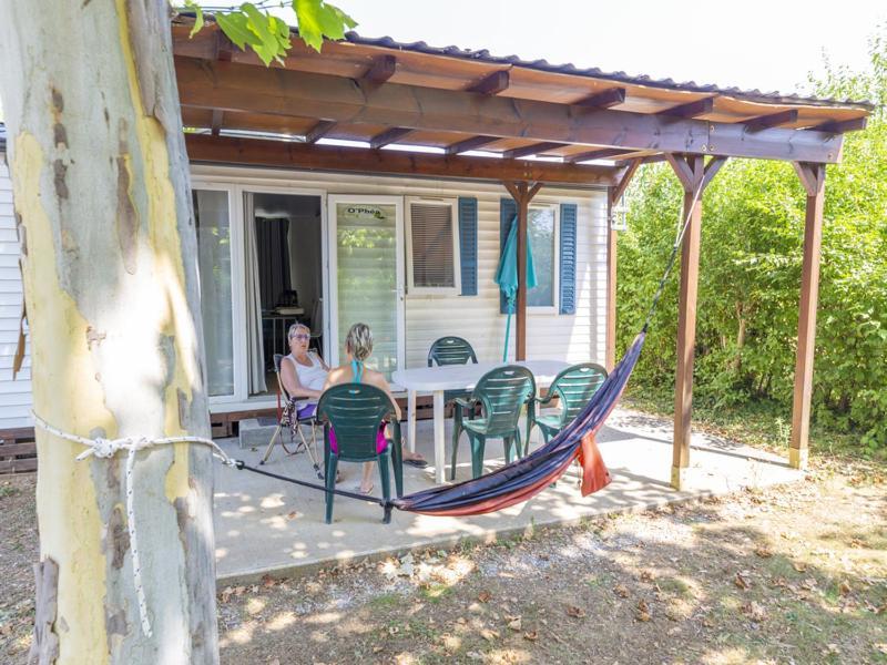 Camping Sites Et Paysages Les Pres Hauts Sisteron Eksteriør billede