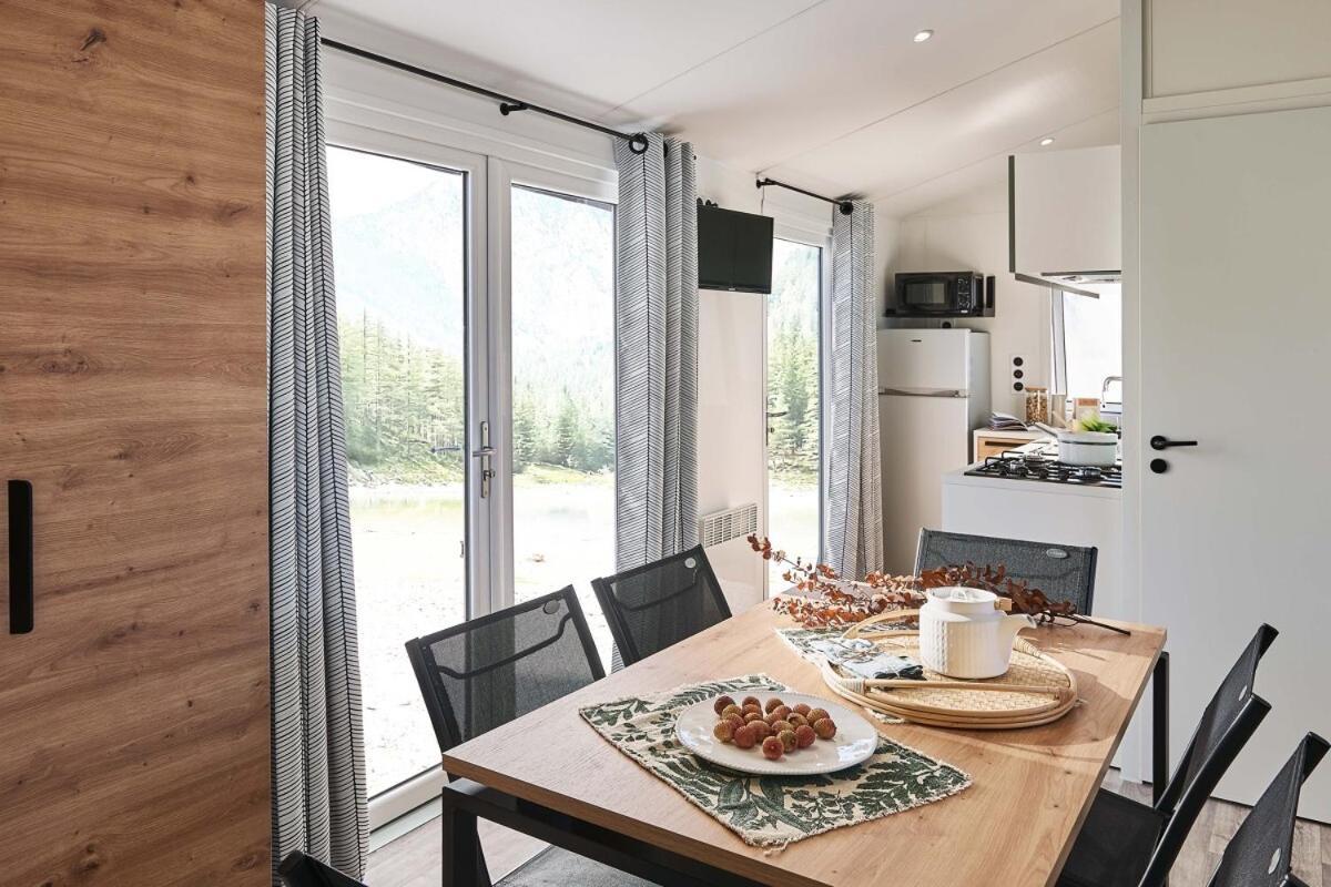 Camping Sites Et Paysages Les Pres Hauts Sisteron Eksteriør billede