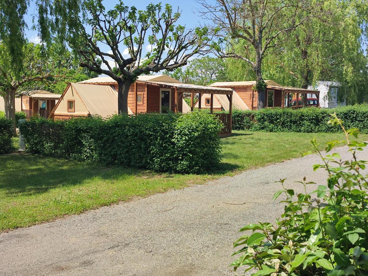 Camping Sites Et Paysages Les Pres Hauts Sisteron Eksteriør billede