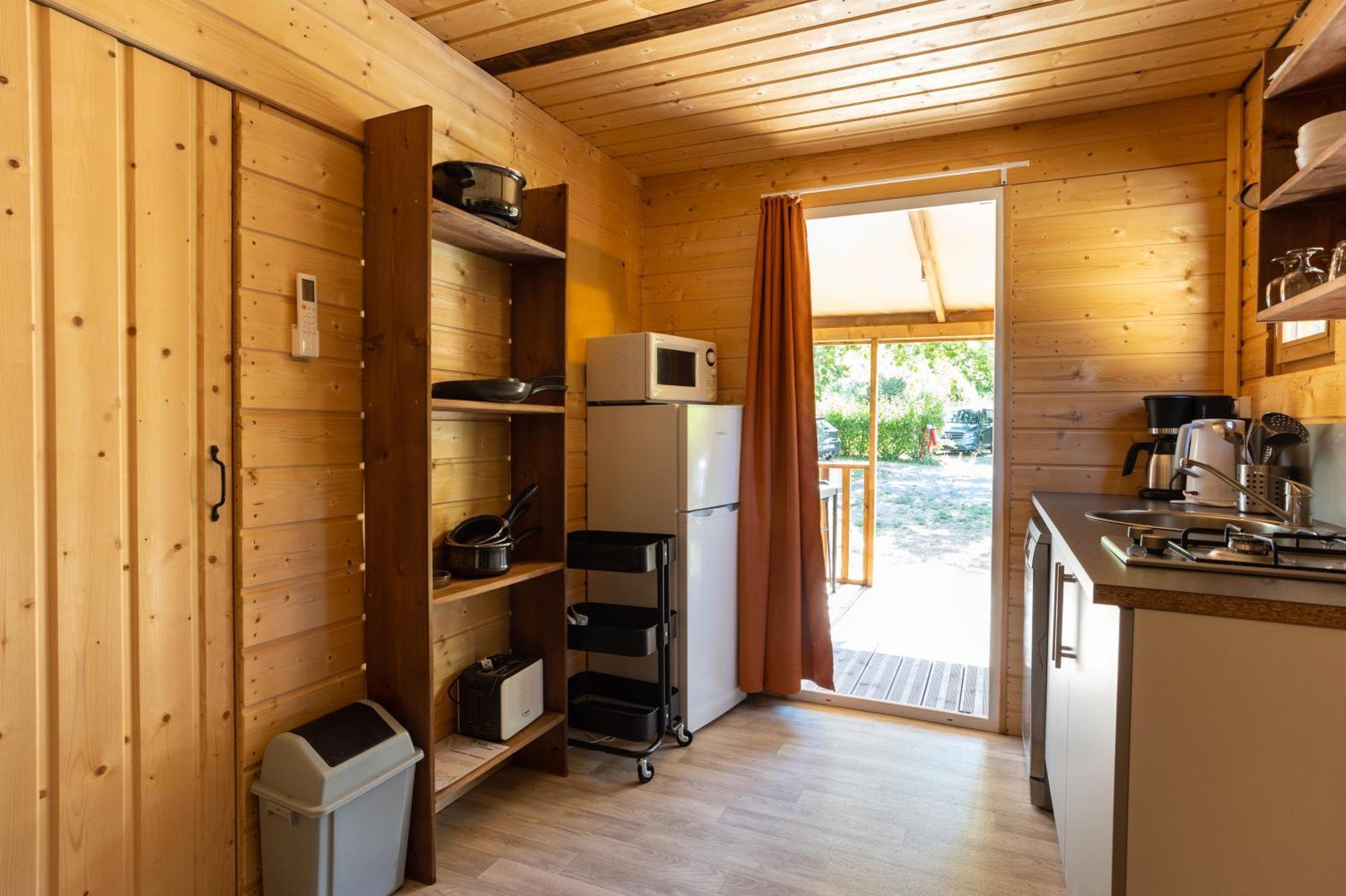 Camping Sites Et Paysages Les Pres Hauts Sisteron Eksteriør billede
